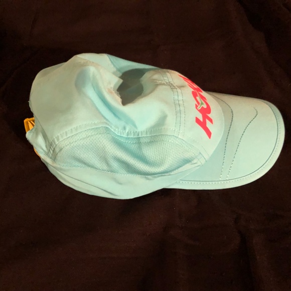 Hoka One One Running Hat, 5 Panel Cap Aqua Blue - Picture 7 of 9